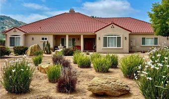 10204 Mount Olympus Valley Rd, Fallbrook, CA 92028