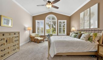 6903 CRESTPOINT Dr, Apollo Beach, FL 33572