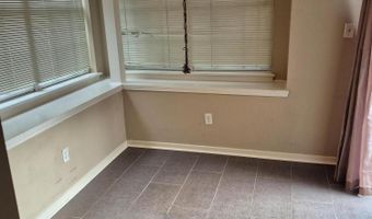 810 Harbor Bend Dr, Brandon, MS 39047