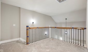 19 Kirkcudbright Ln, Bella Vista, AR 72715