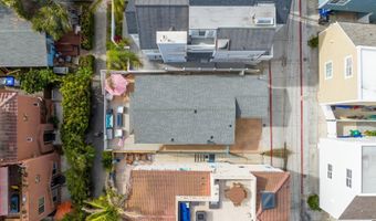 810 Vanitie Ct, San Diego, CA 92109