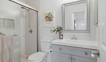 6205 EVERGLADES Dr, Alexandria, VA 22312