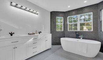 11 Orchid Ln, Barnegat, NJ 08005