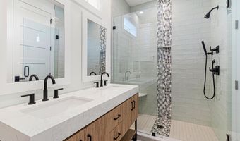 524 N Kinston Ave, Atlantic Beach, NC 28512