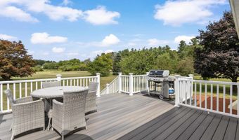 6 Gumpas Hill Rd, Pelham, NH 03076