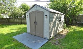 58 Dalewood Dr, Amherst, NY 14228
