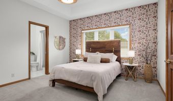 15030 Avocet St NW, Andover, MN 55304
