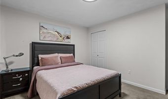 194 Council Rock Rd, Cranston, RI 02921