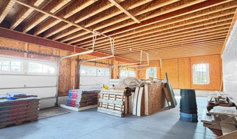 5 Liberty Ln, Barrington, NH 03825