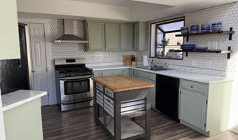 122 N PINE VIEW Dr, Central, UT 84722