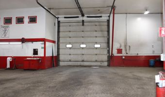 250-262 Bomarc Rd, Bangor, ME 04401