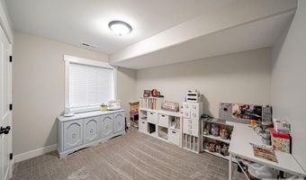 5433 Klamath Falls St, Ammon, ID 83406