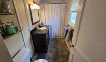 604 8th St SW, Austin, MN 55912