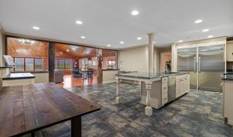 1020 Thomas Rd, Benton, TN 37307