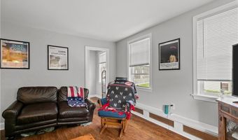 12 Callender Ave, Newport, RI 02840