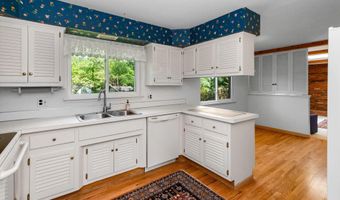 2859 Renfrew St, Ann Arbor, MI 48105