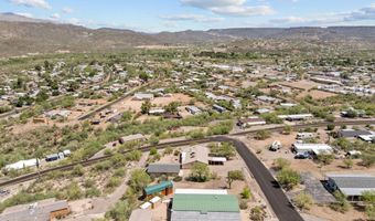 34820 S Desert Cv, Black Canyon City, AZ 85324