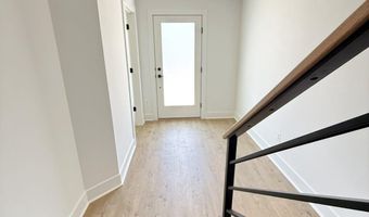 33 LOWER SERVICE Ct NW, Washington, DC 20001