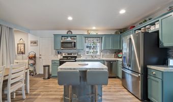 9554 5TH St, Bay City, OR 97107