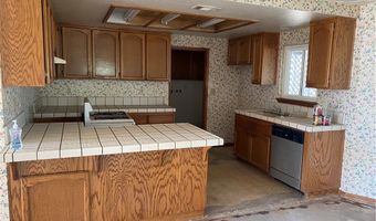 22764 Powhatan Rd, Apple Valley, CA 92308