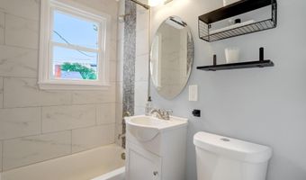 2139 S OXFORD St, Arlington, VA 22204