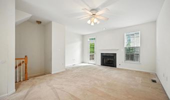 6949 BANCHORY Ct, Alexandria, VA 22315