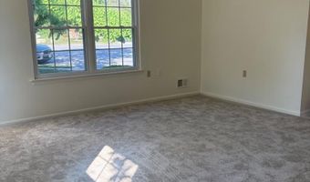 2 Elm Ct, Barnegat, NJ 08005