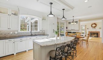 20 Bart Dr, Canton, CT 06019