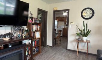 84 Hardy St, Akron, IA 51001