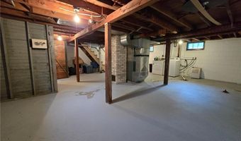 818 Kenwood St, Alexandria, MN 56308
