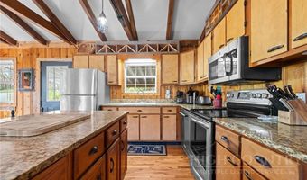 184 Dutch Treat Rd, Banner Elk, NC 28604