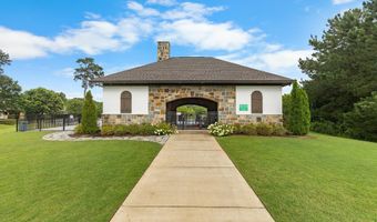 452 HEATHERSAGE Rd, Alabaster, AL 35114