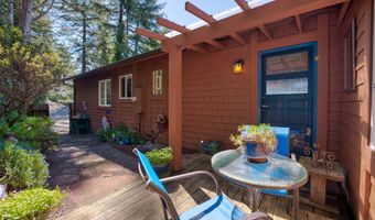 15870 PELICAN BAY Dr, Brookings, OR 97415
