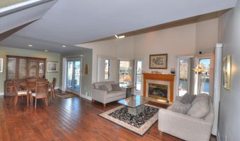 19 Centerboard Dr, Bayville, NJ 08721