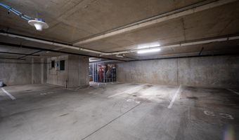 989 S BUCHANAN St 311, Arlington, VA 22204
