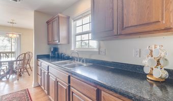 11156 E Bayou View Dr, Bay St. Louis, MS 39520