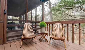 268 PICARD Ct, Basye, VA 22810