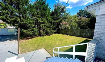 2255 Falmouth Rd, Charlotte, NC 28205