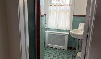 3 S Montpelier Ave, Atlantic City, NJ 08401