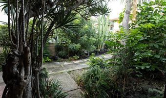1709 Perry St, Honolulu, HI 96819