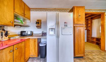 323 L St, Carlsbad, NM 88220