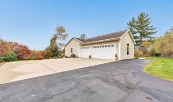 4006 ELKINS Rd, Amherst, WI 54406