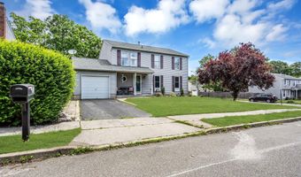 22 Compass Ln, Barnegat, NJ 08005