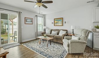 2231 Hemming Way, Boiling Springs, SC 29316