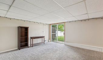 197 E Old Mill Trl, Antioch, IL 60002