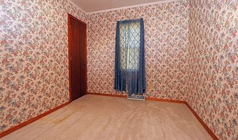 712 Duckett St, Advance, MO 63730