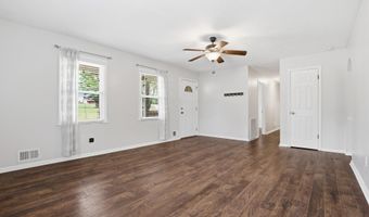 1045 Knollwood Acres Rd, Boiling Springs, SC 29316