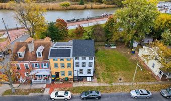 107 CLINTON St, Delaware City, DE 19706