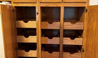 411 SE Delaware Ave 304, Ankeny, IA 50021