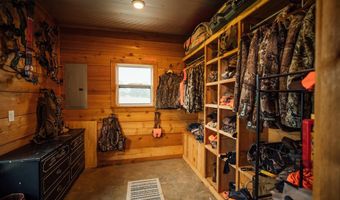 447 County Road 215, Abbeville, MS 38601